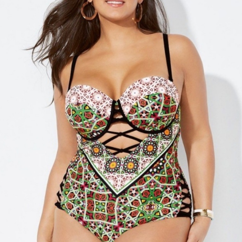 Swimsuits for all geometric print underwire suit
